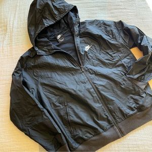 Black Nike windbreaker